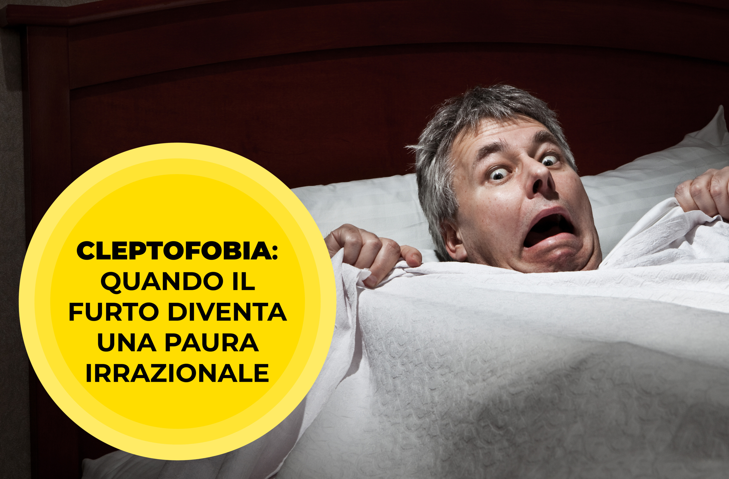 uomo che soffre di cleptofobia terrorizzato a letto